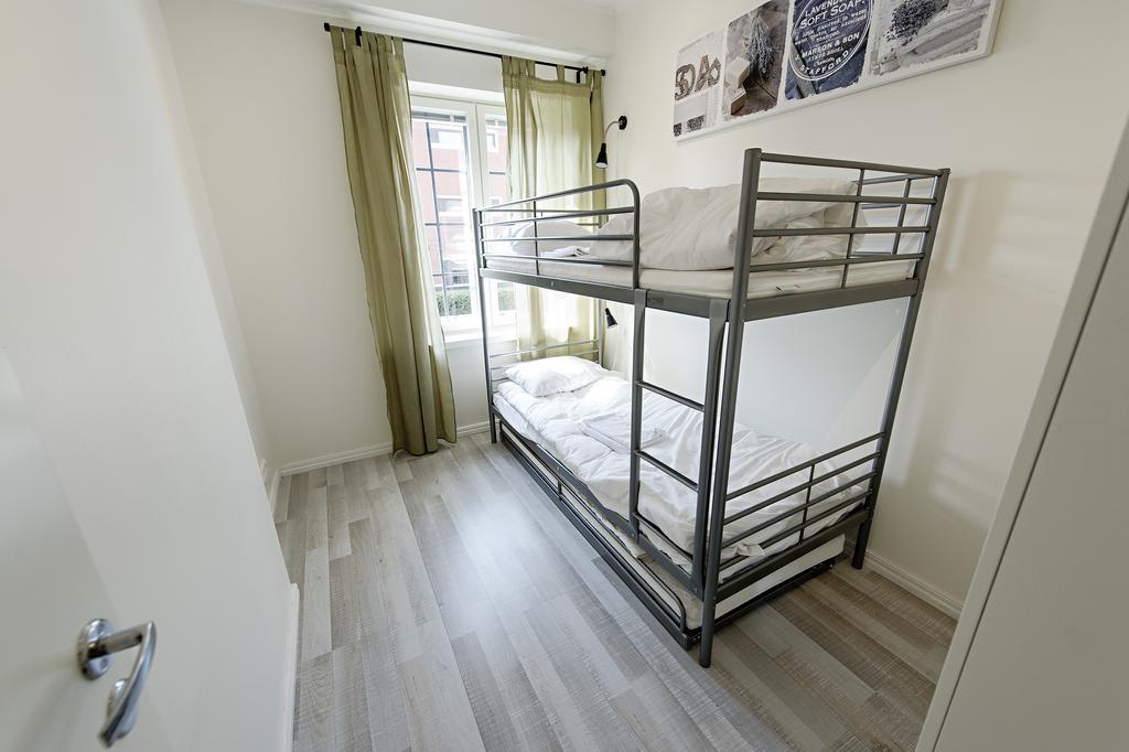 Townhouse Apartments Mariehamn Room photo