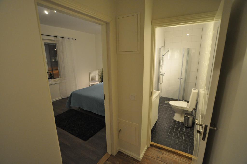 Townhouse Apartments Mariehamn Room photo